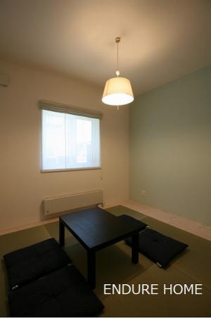 ナチュラルに仕上がりました
とても落ち着く空間に(*^^*)
麻のｼｪｰﾄﾞが素敵です♪