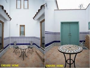 パティオはスペインタイルの腰壁、アルハンブラ宮殿ををイメージしてます＾＾