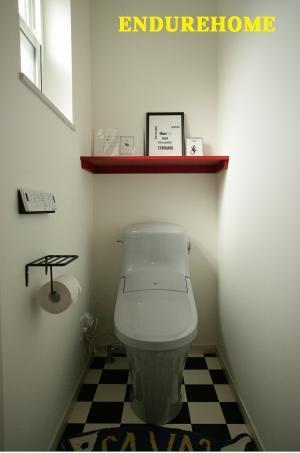 シンプルで絵が映えますね♪
オーナー様手作りの絵画が素敵です(*^^)v