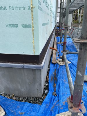 土台水切り施工