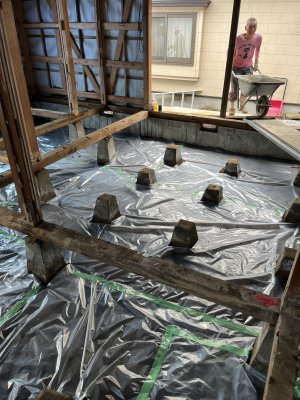 防湿シート施工